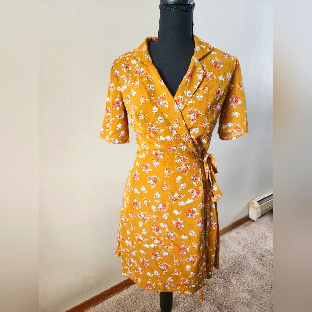 Molly Green wrap dress small